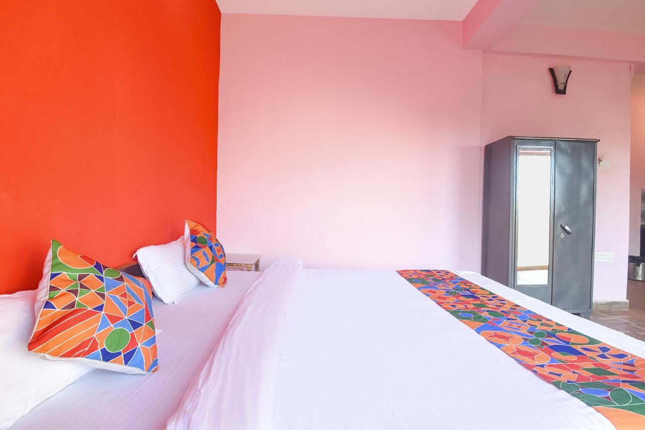 Fabexpress The Voyage Otel Morjim Dış mekan fotoğraf