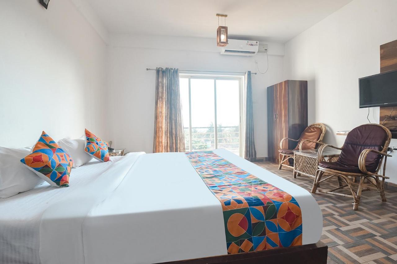 Fabexpress The Voyage Otel Morjim Dış mekan fotoğraf