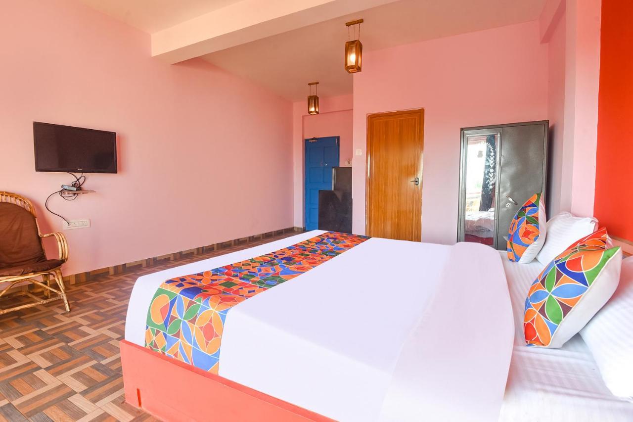 Fabexpress The Voyage Otel Morjim Dış mekan fotoğraf